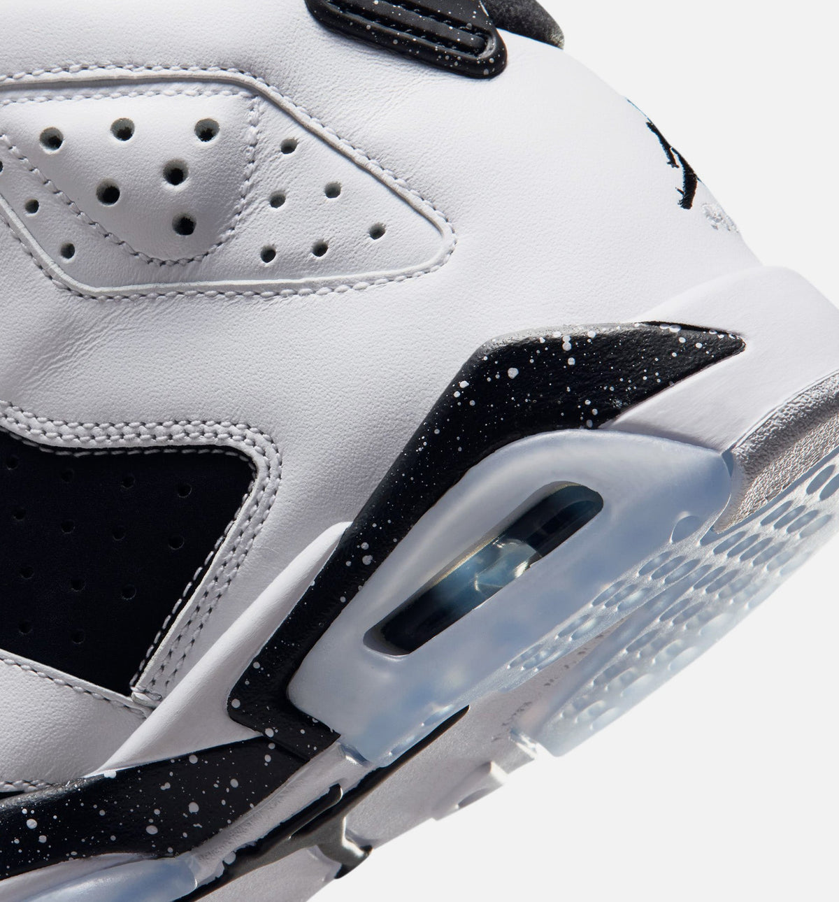 Air Jordan 6 Retro Black and White Grade School Sneakers - Black / White