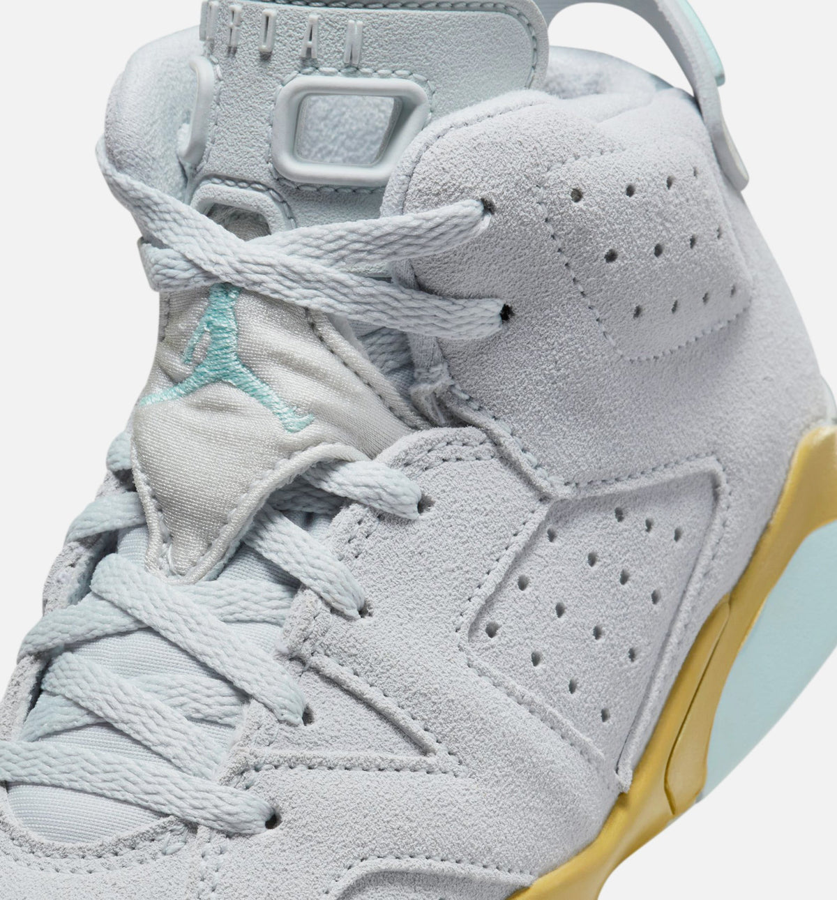 Air Jordan 6 Retro Pearl Preschool Sneakers - Pure Platinum / Glacier Blue / Metallic Gold