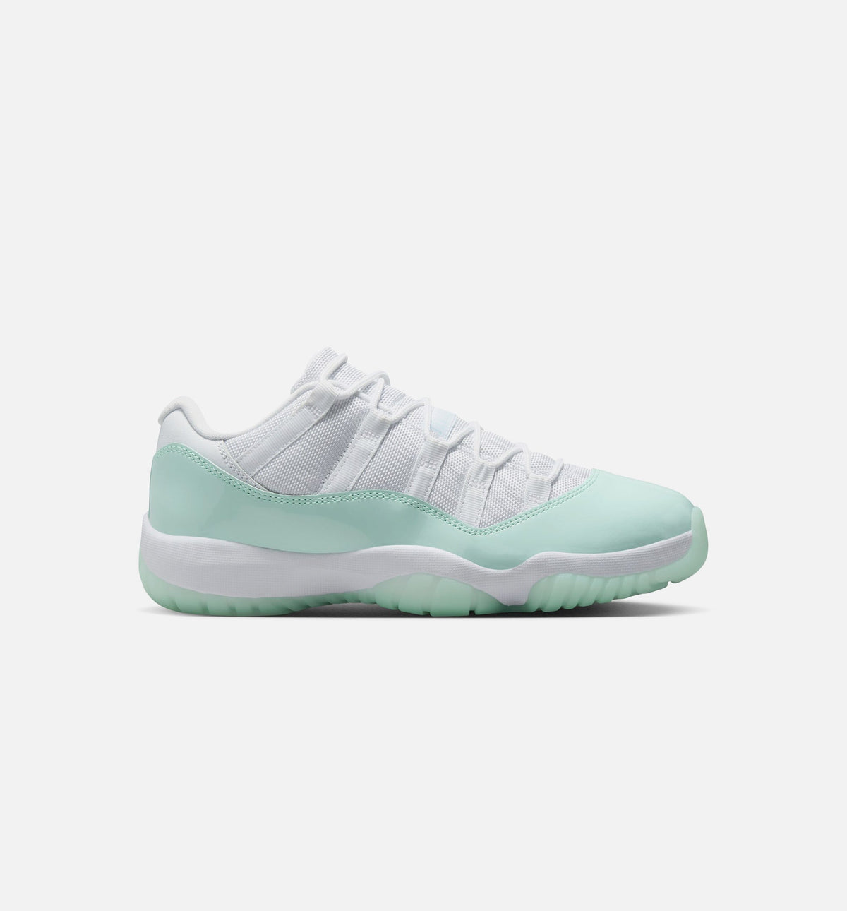 Air Jordan 11 Retro Low Igloo Women's Sneakers - White / Igloo