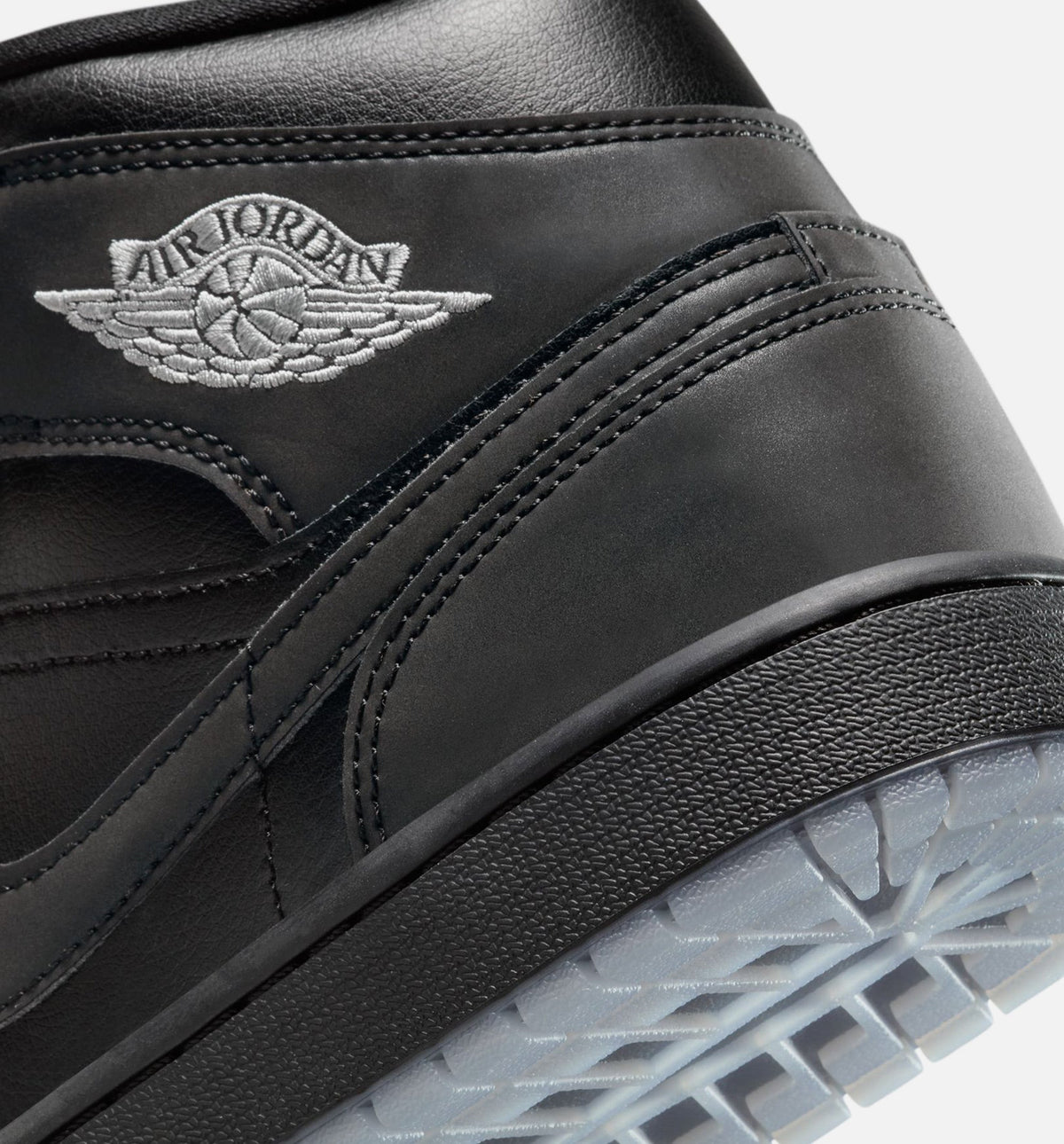 Air Jordan 1 Mid SE Men's Sneakers - Black / Grey