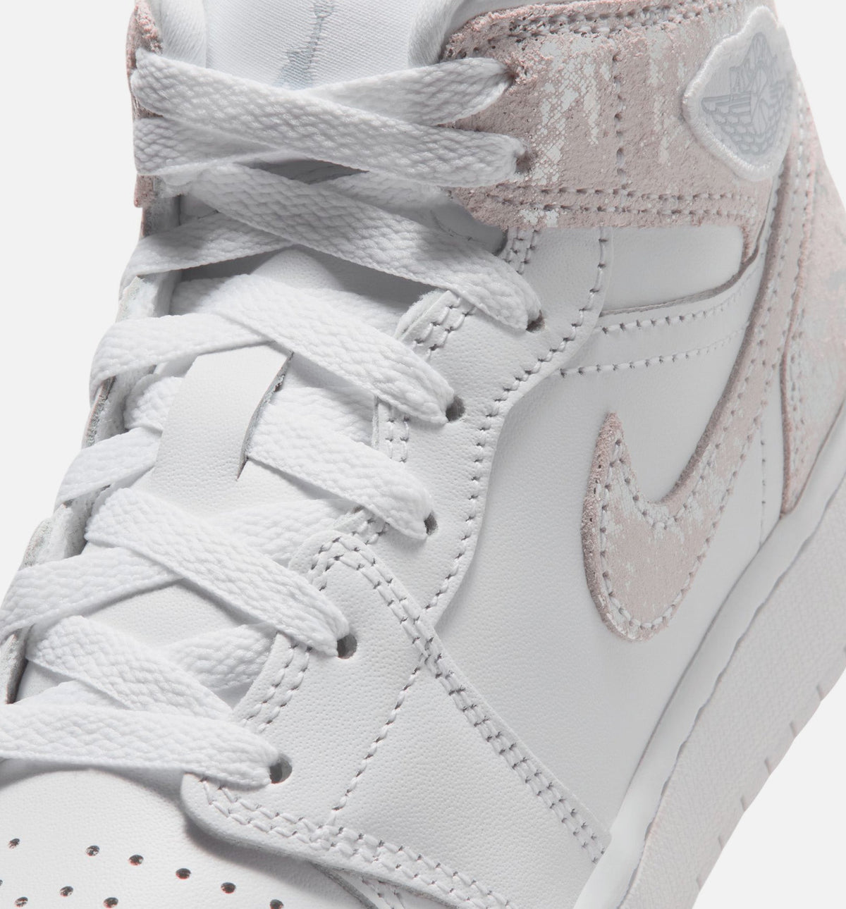 Air Jordan 1 Mid SE Grade School Sneakers - White / Field Silver