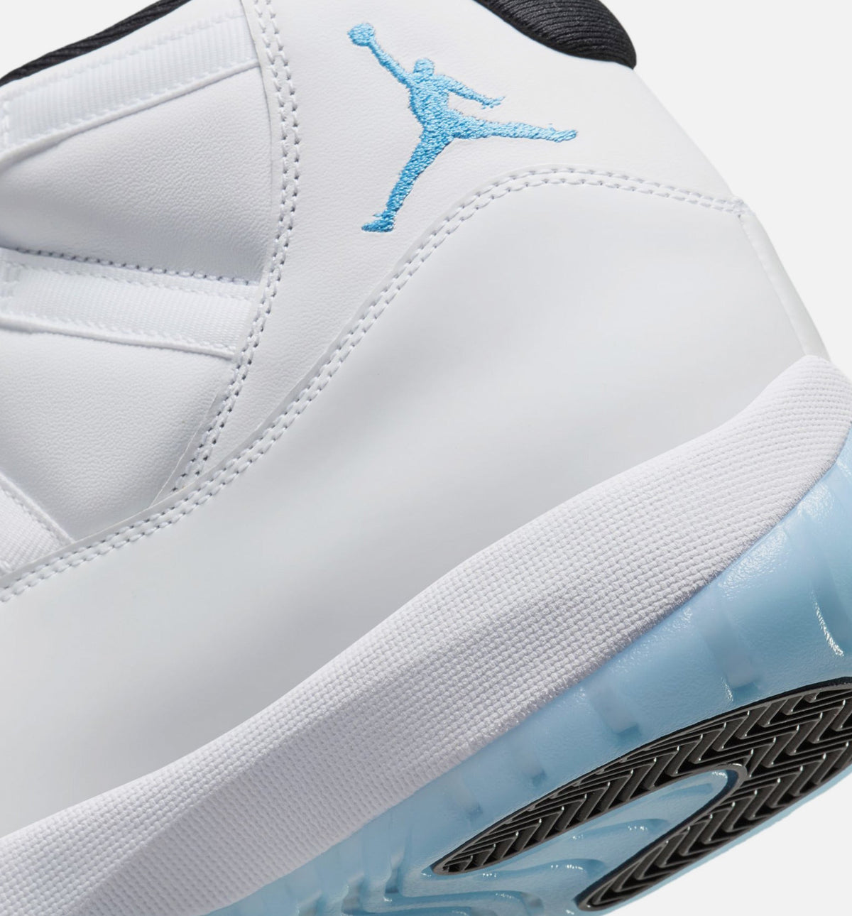 Air Jordan 11 Retro Legend Blue Men's Sneakers - White / Legend Blue / Black