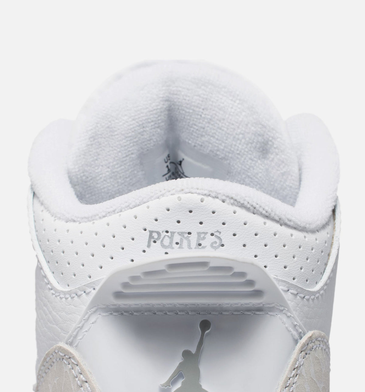 Air Jordan 3 Retro White and Silver Preschool Sneakers - White / Metallic Silver