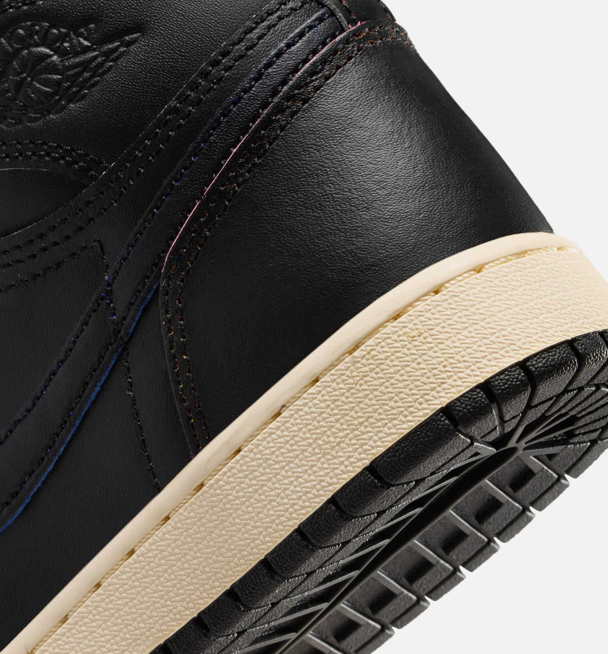Air Jordan 1 Retro High OG Grade School Sneakers - Black / Black / Muslin