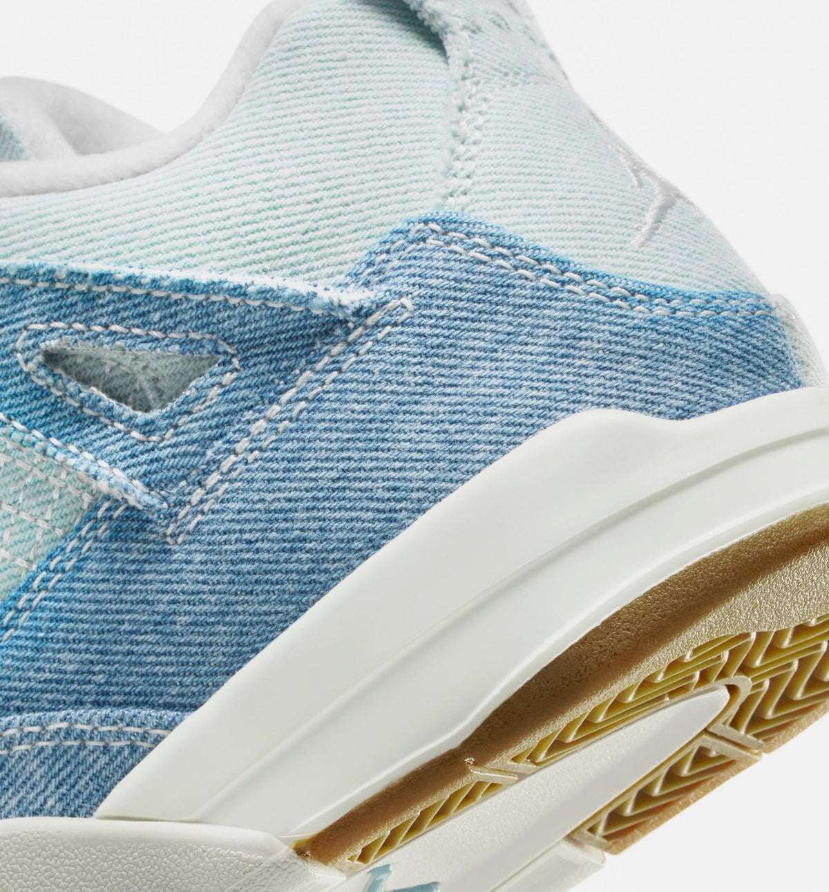 Air Jordan 4 Retro Worn Blue Preschool Sneakers - Sail / Worn Blue / Metallic Gold
