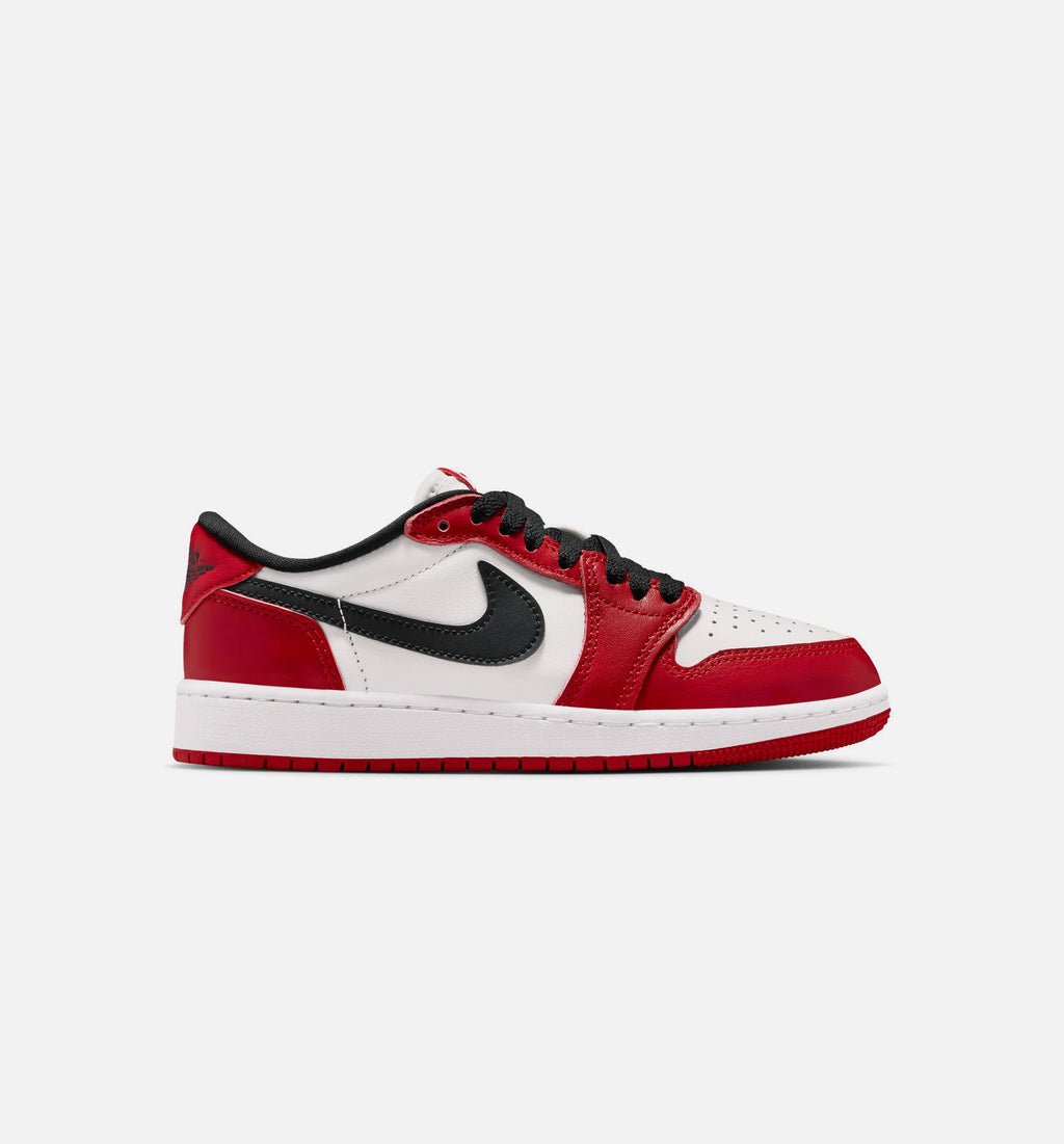 Air Jordan 1 Retro Low OG Chicago Grade School Sneakers - Varsity Red / Black / Summit White